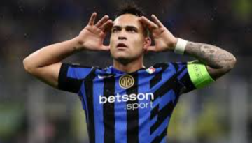 উঠে পড়ে লেগেছেন লাওতারো