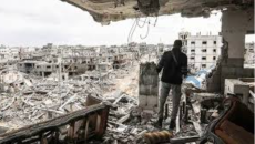 গাজায় ইসরায়েলি হামলায় একদিনে আরও ৯৩ নিহত