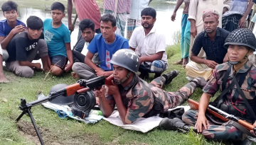 লালমনিরহাটে সীমান্তে ভারতীয়দের পুশইনের চেষ্টা, এলাকাবাসীর বাধা