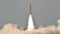 ভারতে পাকিস্তানের পাল্টা হামলার দাবি