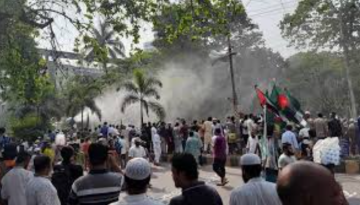 আ. লীগ নিষিদ্ধের দাবি গুরুত্বের সাথে বিবেচনা করছে সরকার