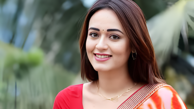 চ্যালেঞ্জিং চরিত্রে অহনা