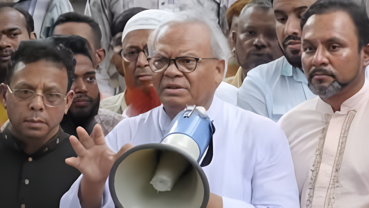 বিএনপি ক্ষমতায় এলে শহীদ-আহতদের দায়িত্ব রাষ্ট্র নেবে: রিজভী