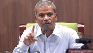 আবদুল হামিদের দেশত্যাগ ও আ. লীগকে নিষিদ্ধে যা বললেন আসিফ নজরুল