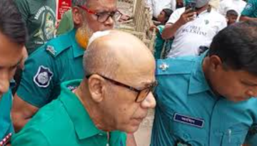 হাজতখানার টয়লেটে পড়ে মাথা ফাটলো কামরুল ইসলামের