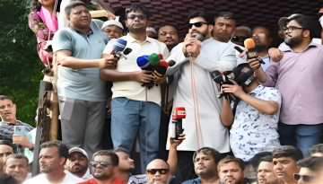 আল্টিমেটাম দিয়ে আন্দোলন স্থগিত করেছেন ইশরাক