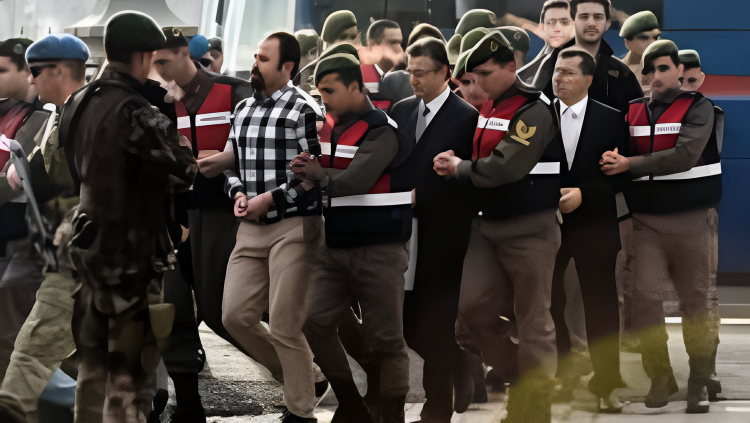 তুরস্কে ৬৫ সেনা ও পুলিশ সদস্য গ্রেপ্তার