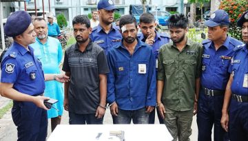 কুমিল্লায় জেল থেকে বেরিয়ে ডাকাতির উদ্দেশ্যে রওনা, অস্ত্রসহ ৩ ডাকাত গ্রেপ্তার