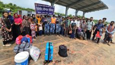 ভোলার মাঝে চরে ইঞ্জিন বিকল হয়ে মেঘনায় ভাসতে থাকা অর্ধশতাধিক যাত্রী উদ্ধার