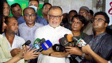 সরকারের বেঁধে দেওয়া দামেই বিক্রি হচ্ছে কোরবানির পশুর চামড়া: বাণিজ্য উপদেষ্টা