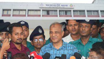 ডিএমপির যাত্রাবাড়ী থানা পরিদর্শন করলেন স্বরাষ্ট্র উপদেষ্টা