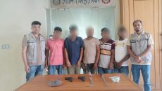 রাজধানীতে দেশীয় অস্ত্র ও খেলনা পিস্তলসহ ডাকাত দলের পাঁচ সদস্য গ্রেফতার