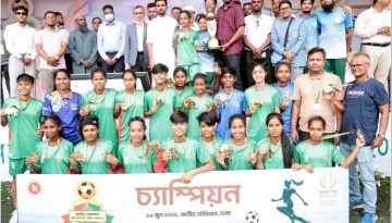 জাতীয় গোল্ডকাপ ফুটবলের শিরোপা জিতল রংপুর ও রাজশাহী বিভাগ