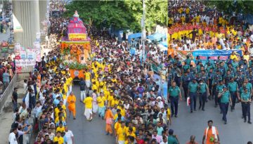 ডিএমপির কঠোর নিরাপত্তায় ঢাকায় রথযাত্রার বর্ণাঢ্য শোভাযাত্রা উদযাপিত
