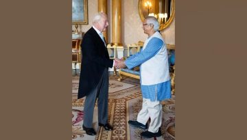 রাজা তৃতীয় চার্লসের সঙ্গে দেখা করলেন প্রধান উপদেষ্টা