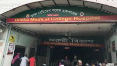 ডেমরায় ছিনতাইকারীর ছুরিকাঘাতে যুবক আহত, মোটরসাইকেল ও ব্যাগ লুট