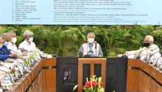 জাতীয় অর্থনৈতিক পরিষদের বৈঠকে যোগ দিয়েছেন প্রধান উপদেষ্টা