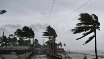 সাগরে লঘুচাপ, ৬ জেলায় ৬০ কিমি বেগে ঝড়ের পূর্বাভাস