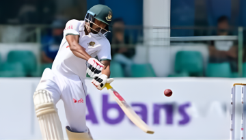 কলম্বো টেস্ট: দ্বিতীয় দিনে ব্যাটিং বিপর্যয়ে থামল বাংলাদেশ