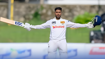 বাংলাদেশকে শাসিয়ে চালকের আসনে শ্রীলঙ্কা