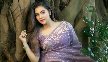 ঈদে বুবলীর স্বেচ্ছায় নির্বাসন!