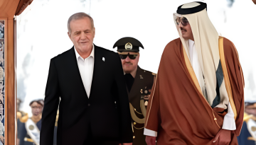 ইরানের প্রেসিডেন্ট ‘দুঃখ প্রকাশ’ করলেন কাতারের আমিরের কাছে