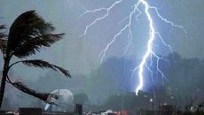 ১৬ জেলায় ঝড়-বৃষ্টির সতর্কতা; রাত শেষে তাণ্ডবের সম্ভাবনা