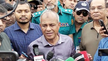 আওয়ামী লীগ নেই, তাই গরুর দাম কম: স্বরাষ্ট্র উপদেষ্টা