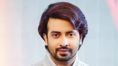 শাকিবের সিনেমা নিয়ে বিভ্রান্তি, মুখ খুললেন প্রযোজক