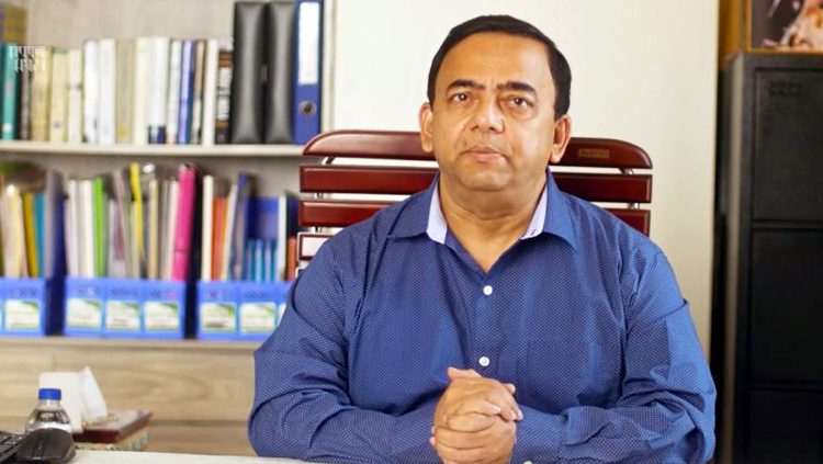 সাবেক আইজিপির বিলাসবহুল ফ্ল্যাটের জিনিসপত্র নিলামে