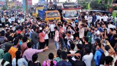 শিক্ষা উপদেষ্টা পদত্যাগ না করলে শেখ হাসিনাকে দেশে ফেরানো হবে