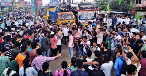 শিক্ষা উপদেষ্টা পদত্যাগ না করলে শেখ হাসিনাকে দেশে ফেরানো হবে