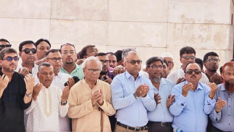 শহীদ জিয়ার মাজারে সংযুক্ত আরব আমিরাত বিএনপির শ্রদ্ধাঞ্জলি