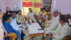 মাইলস্টোন ট্র্যাজেডি: পরিবারের পাশে দাঁড়ালেন বিএনপি নেতা আমিনুল হক