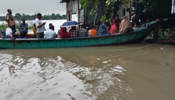 ঝালকাঠিতে বিভিন্ন নদীর পানি অস্বাভাবিকভাবে বৃদ্ধি, বন্যার শঙ্কায় স্থানীয়রা