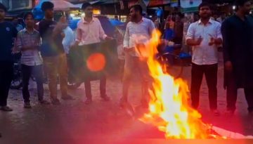 এনসিপি নেতাদের গাড়িবহরে হামলার প্রতিবাদে জয়পুরহাটে বিক্ষোভ