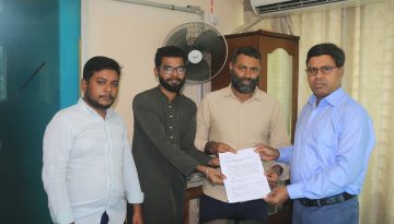 জিয়া সড়কে ১৭ বছরের উন্নয়নবঞ্চনা: বরিশালে সড়ক ও ড্রেনেজ নির্মাণের দাবিতে স্মারকলিপি প্রদান