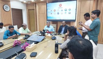 চট্টগ্রাম বন্দরের এনসিটি পরিচালনায় নৌবাহিনীকে ৬ মাসের দায়িত্ব দেওয়ার সুপারিশ