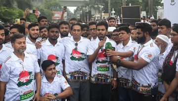 জুলাই গণ-অভ্যুত্থানের বর্ষপূর্তি: ম্যারাথনে দৌড়ালেন উপদেষ্টা আসিফ মাহমুদ