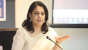 হাওর রক্ষায় সরকার কাজ করছে: উপদেষ্টা রিজওয়ানা