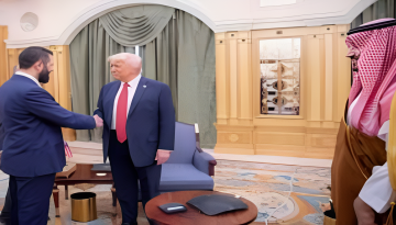 সিরিয়ার ওপর থেকে সব অর্থনৈতিক নিষেধাজ্ঞা তুলে নিল যুক্তরাষ্ট্র