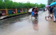 সকালের বৃষ্টিতে ঢাকার বায়ুর মানে কিছুটা উন্নতি