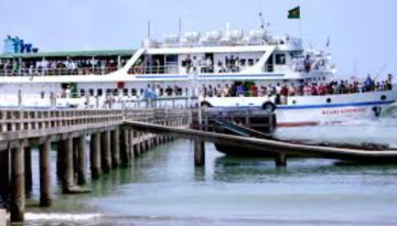 সেন্টমার্টিনে নির্মিত হচ্ছে ‘নতুন জেটি’