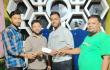 কুড়িয়ে পাওয়া টাকা মালিককে ফেরত দিয়ে দৃষ্টান্ত স্থাপন করলেন জাফর