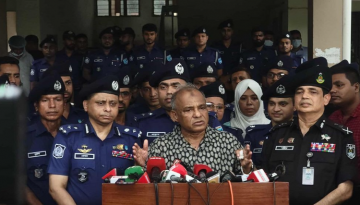 জঙ্গলে-নদীতে ফেলে যাওয়া পুশইন গ্রহণযোগ্য নয়: স্বরাষ্ট্র উপদেষ্টা