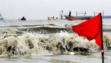 দেশের ৪ সমুদ্রবন্দরে ৩ নম্বর সতর্কতা জারি