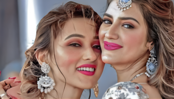 দূরত্ব কমিয়ে পূজায় আবার একসঙ্গে নুসরাত-মিমি