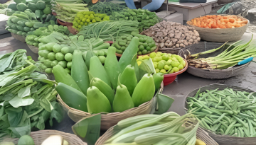 টানা বৃষ্টির কারণে চড়া সবজির বাজার, ভোগান্তিতে ভোক্তারা