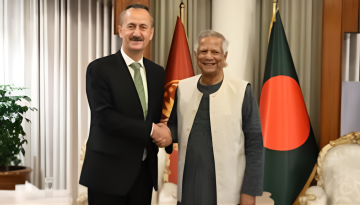 প্রধান উপদেষ্টার সঙ্গে তুরস্কের প্রতিরক্ষা শিল্প সংস্থার প্রধানের সাক্ষাৎ