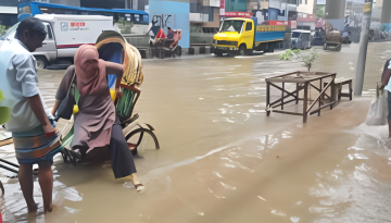 ঢাকায় গত ২৪ ঘণ্টায় ৪৫ মিলিমিটার বৃষ্টি, ঝরবে আজও